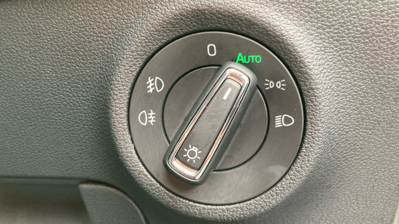 Skoda Karoq 1.5 TSI SE L 5dr Petrol Estate